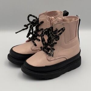 Carter's Child Cliona‎ Combat Boot Pink Zip On Size 4M